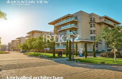 Apartment - 2 Bedrooms - 2 Bathrooms for sale in Mountain View iCity - 5th Settlement Compounds - The 5th Settlement - New Cairo City - Cairo