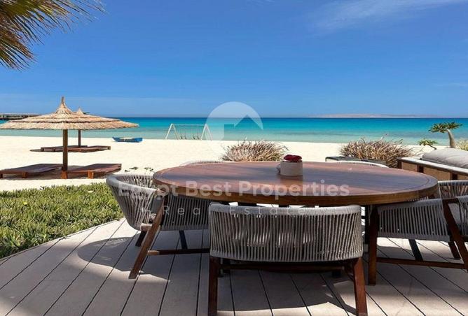 8166420 - Property Image 3