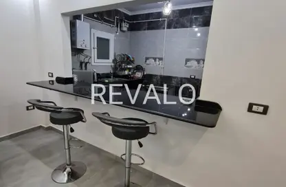 Apartment - 2 Bedrooms - 2 Bathrooms for rent in Street 16 - 11th District - Sheikh Zayed City - Giza