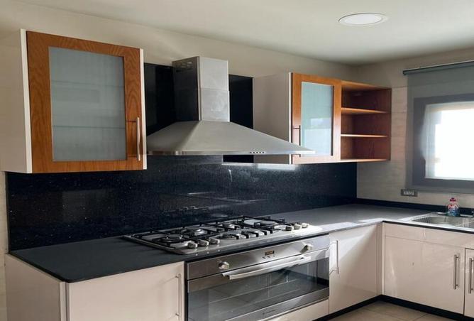 8026275 - Property Image 2