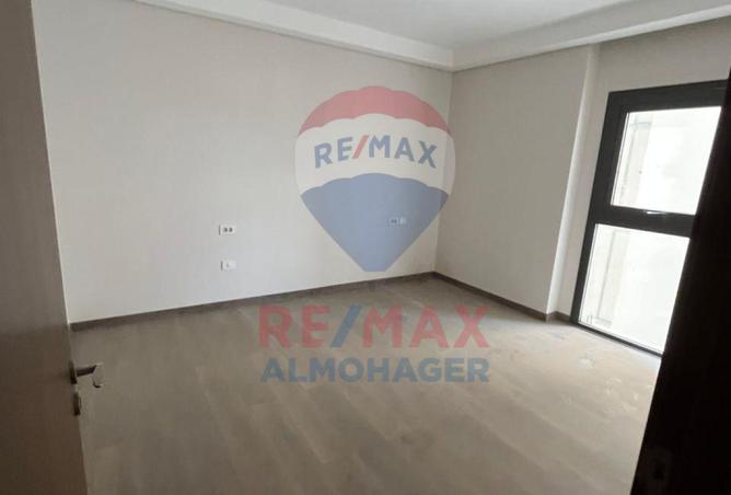 8364798 - Property Image 3