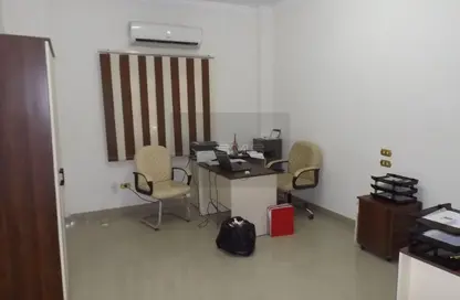 Apartment - 4 Bedrooms - 2 Bathrooms for rent in Al Sayeda Zeinab St. - El Yasmeen 7 - El Yasmeen - New Cairo City - Cairo