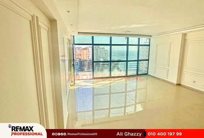 8489488 - Property Image 3