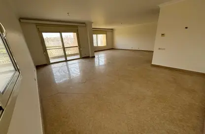 Apartment - 3 Bedrooms - 3 Bathrooms for rent in New Giza - Cairo Alexandria Desert Road - 6 October City - Giza