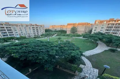 Apartment - 2 Bedrooms - 2 Bathrooms for sale in Madinaty - Cairo