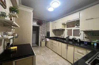 Apartment - 2 Bedrooms - 2 Bathrooms for rent in Hayah Residence - North Teseen St. - The 5th Settlement - New Cairo City - Cairo