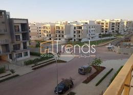 شقة - 2 غرف نوم - 2 حمامات for للبيع in فيفث سكوير - المستثمرين الشمالية - مدينة القاهرة الجديدة - القاهرة