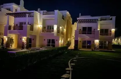 شاليه - 3 غرف نوم - 2 حمامات للبيع في بلو بلو - العين السخنة - السويس