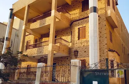 Whole Building - Studio - 7+ Bathrooms for sale in The 5th Settlement - New Cairo City - Cairo