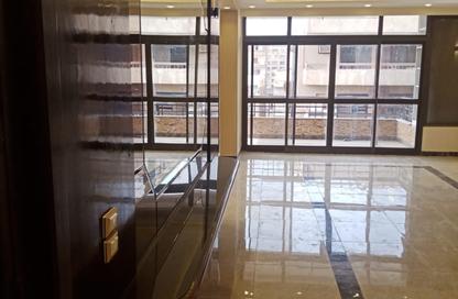 Apartment - 3 Bedrooms - 2 Bathrooms for sale in Dr Hassan Ibrahim St. - 6th Zone - Nasr City - Cairo