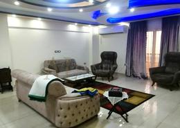 شقة - 3 غرف نوم - 2 حمامات for للايجار in شارع جول جمال (24سابقا) - العجوزة - الجيزة