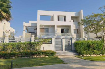 Villa - 5 Bedrooms - 4 Bathrooms for sale in Cleopatra Square - 26th of July Corridor - 6 October City - Giza