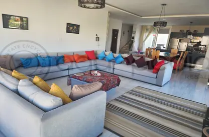 منزل مزدوج - 3 غرف نوم - 4 حمامات للبيع في سي شيل - سيدي عبد الرحمن - الساحل الشمالي منزل مزدوج - 3 غرف نوم - 4 حمامات للبيع في سي شيل - سيدي عبد الرحمن - الساحل الشمالي