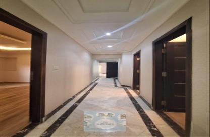 Apartment - 3 Bedrooms - 3 Bathrooms for sale in Moez Al Dawla St. - 6th Zone - Nasr City - Cairo