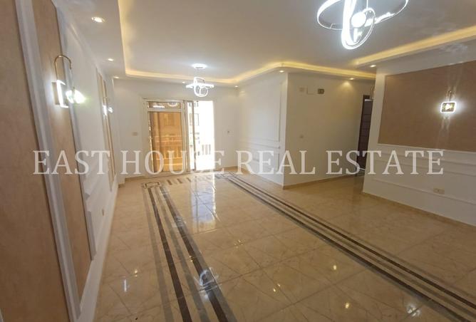 8131261 - Property Image 2