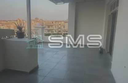 شقة - 3 غرف نوم - 2 حمامات للايجار في المنطقة ب - حى جنوب الاكايمية - مدينة القاهرة الجديدة - القاهرة