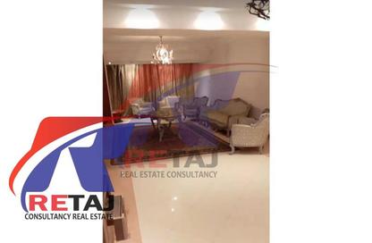 Apartment - 4 Bedrooms - 1 Bathroom for rent in Ahmed Fakhry St. - 6th Zone - Nasr City - Cairo