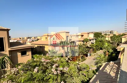 فيلا - 3 غرف نوم - 4 حمامات للبيع في مون فالي - المستثمرين الجنوبية - مدينة القاهرة الجديدة - القاهرة