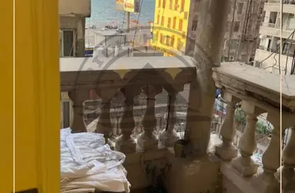 شقة - 3 غرف نوم - 2 حمامات للبيع في شارع زكريا غنيم - الإبراهيمية - حي وسط - الاسكندرية