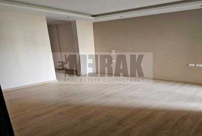 7811119 - Property Image 2