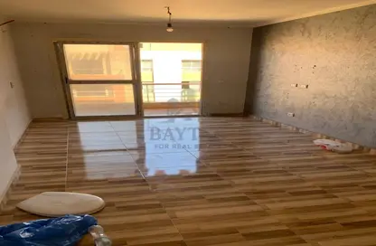 Apartment - 2 Bedrooms - 1 Bathroom for rent in Degla Palms - Al Wahat Road - 6 October City - Giza
