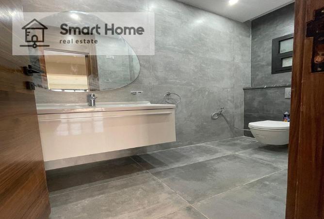 8104618 - Property Image 2