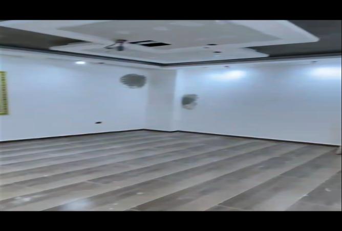 8238708 - Property Image 3