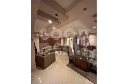 شقة - 3 غرف نوم - 2 حمامات للبيع في شيراتون المطار - النزهة - القاهرة