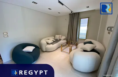 Apartment - 2 Bedrooms - 2 Bathrooms for rent in Sarayat Al Maadi - Hay El Maadi - Cairo