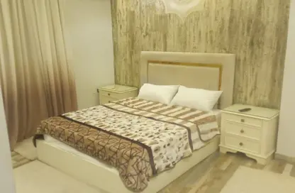 Apartment - 3 Bedrooms - 2 Bathrooms for rent in South Lotus - El Lotus - New Cairo City - Cairo