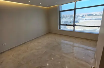 Office Space - Studio - 3 Bathrooms for rent in Degla Square - Degla - Hay El Maadi - Cairo
