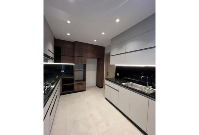 8153979 - Property Image 3