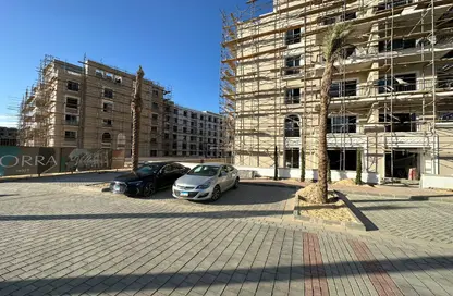 شقة - 2 غرف نوم - 2 حمامات للبيع في فيلدج ويست - كمبوندات الشيخ زايد - الشيخ زايد - الجيزة