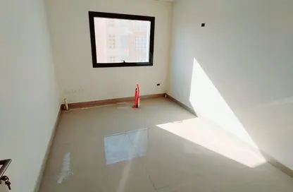 عيادة - استوديو - 1 حمام للايجار في مجمع أوزون الطبي - النرجس - مدينة القاهرة الجديدة - القاهرة