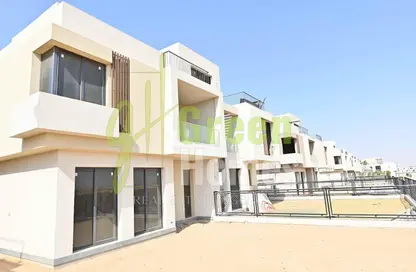 فيلا - 3 غرف نوم - 4 حمامات للبيع في سوديك ايست - الحي السادس - هليوبوليس الجديدة - القاهرة
