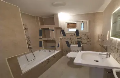 Apartment - 3 Bedrooms - 3 Bathrooms for rent in Masaken Sheraton - Sheraton Al Matar - El Nozha - Cairo