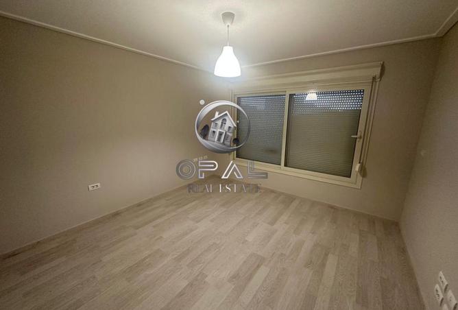 8145588 - Property Image 2