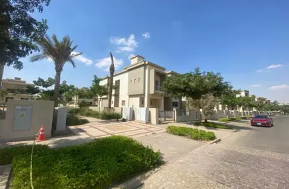 فيلا - 5 غرف نوم - 5 حمامات للبيع في كايرو فيستيفال سيتى - المستثمرين الشمالية - مدينة القاهرة الجديدة - القاهرة