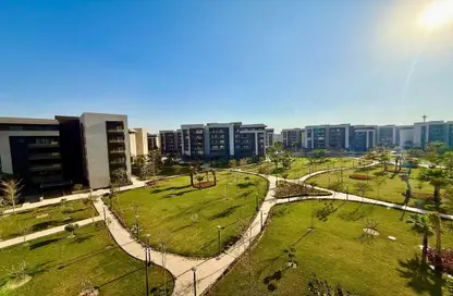 Apartment - 2 Bedrooms - 2 Bathrooms for sale in Madinaty - Cairo