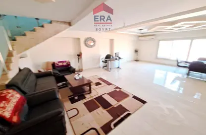 Office Space - Studio - 2 Bathrooms for rent in 50th Street - Zahraa El Maadi - Hay El Maadi - Cairo