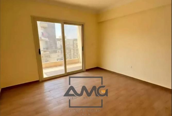 8445190 - Property Image 3