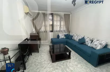 Apartment - 2 Bedrooms - 1 Bathroom for rent in Street 219 - Degla - Hay El Maadi - Cairo