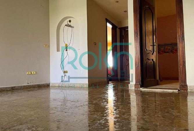 8377820 - Property Image 2