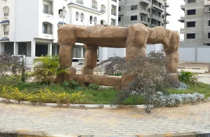 Apartment - 3 Bedrooms - 2 Bathrooms for sale in Al Andalus District - New Cairo City - Cairo