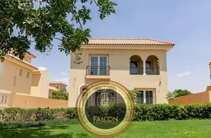 Villa - 5 Bedrooms - 3 Bathrooms for sale in Hyde Park - New Cairo City - Cairo