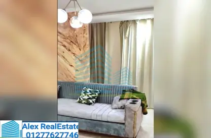 Apartment - 3 Bedrooms - 1 Bathroom for rent in Smouha Square - Smouha - Hay Sharq - Alexandria