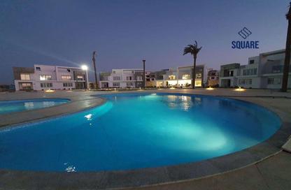 Chalet - 2 Bedrooms - 2 Bathrooms for sale in Sea View - Ras Al Hekma - North Coast