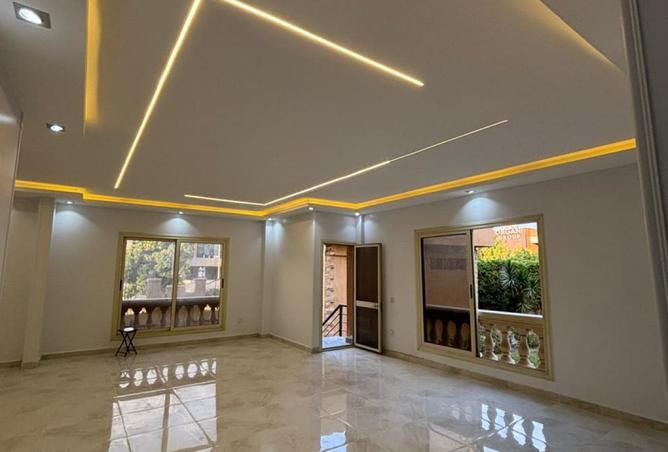 8281189 - Property Image 2