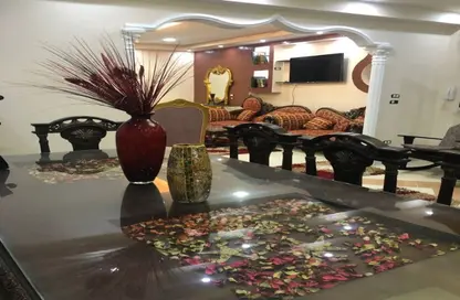 Apartment - 5 Bedrooms - 3 Bathrooms for sale in Al Shouyfat St. - District 1 - The 5th Settlement - New Cairo City - Cairo