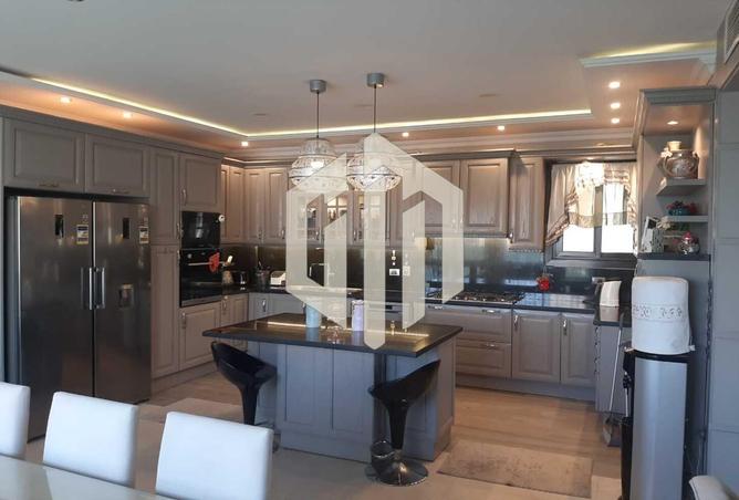 8041705 - Property Image 3